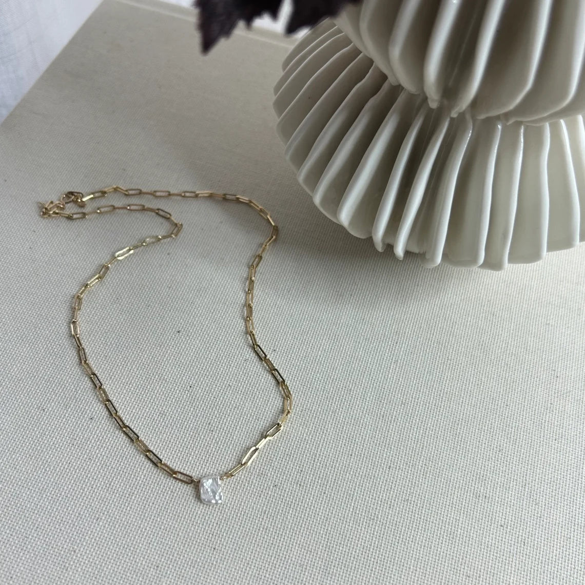 Keshi Pearl Necklace | Baroque Pearl Pendant | Paperclip Chain